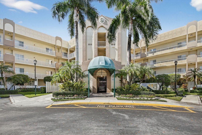 Welcome to this beautifully updated and move-in ready 2-bedroom - Beach Condo for sale in Tamarac, Florida on Beachhouse.com