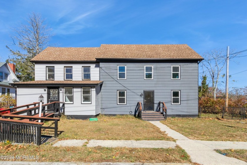 Incredible Mother-Daughter Opportunity - This unique - Beach Home for sale in Barnegat, New Jersey on Beachhouse.com