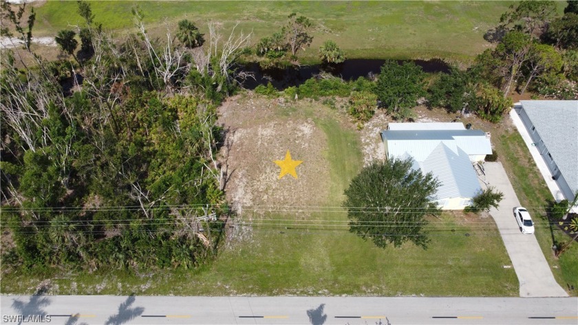This vacant lot is situated on the only golf course on the - Beach Lot for sale in Bokeelia, Florida on Beachhouse.com
