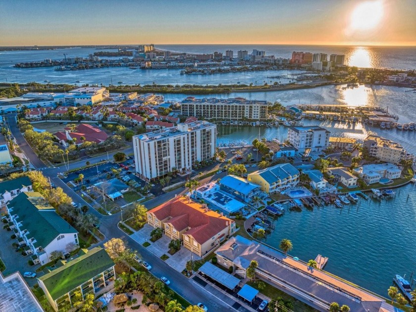 Absolutely No Water Damage from Hurricanes! Welcome to Dolphin's - Beach Townhome/Townhouse for sale in Clearwater Beach, Florida on Beachhouse.com