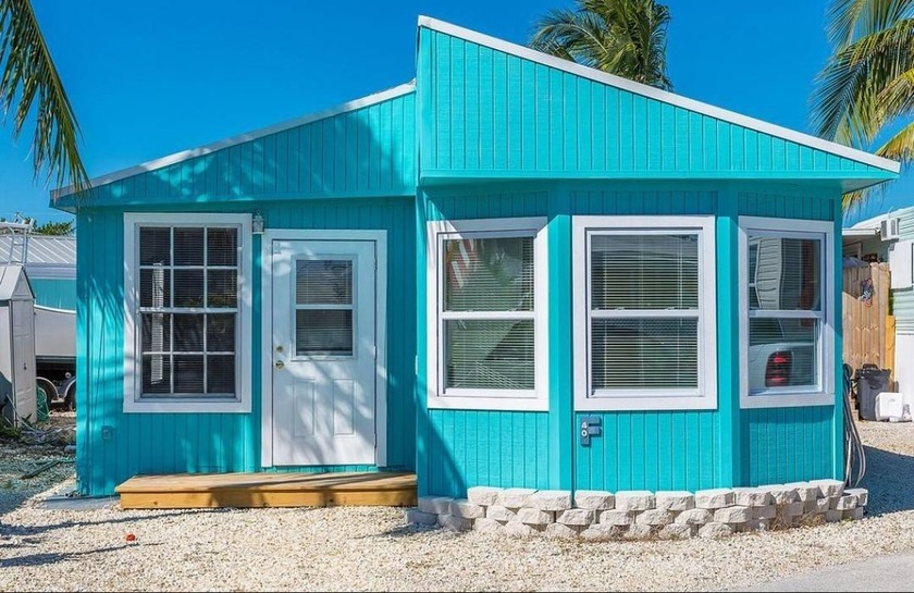 Gorgeous little beachy house at Galway Bay in Marathon, FL, just - Beach Home for sale in Marathon, Florida on Beachhouse.com