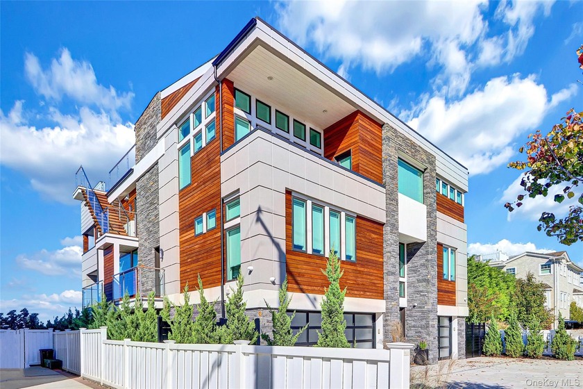 *Point Lookout Long Island *45 Minutes to NYC. - *Brand New - Beach Home for sale in Point Lookout, New York on Beachhouse.com