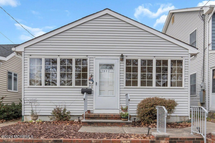 Welcome to Lake Como! This well maintained two bedroom one bath - Beach Home for sale in Belmar, New Jersey on Beachhouse.com