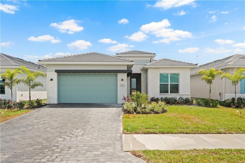 Looking for a beautiful new construction home in a highly - Beach Home for sale in Naples, Florida on Beachhouse.com