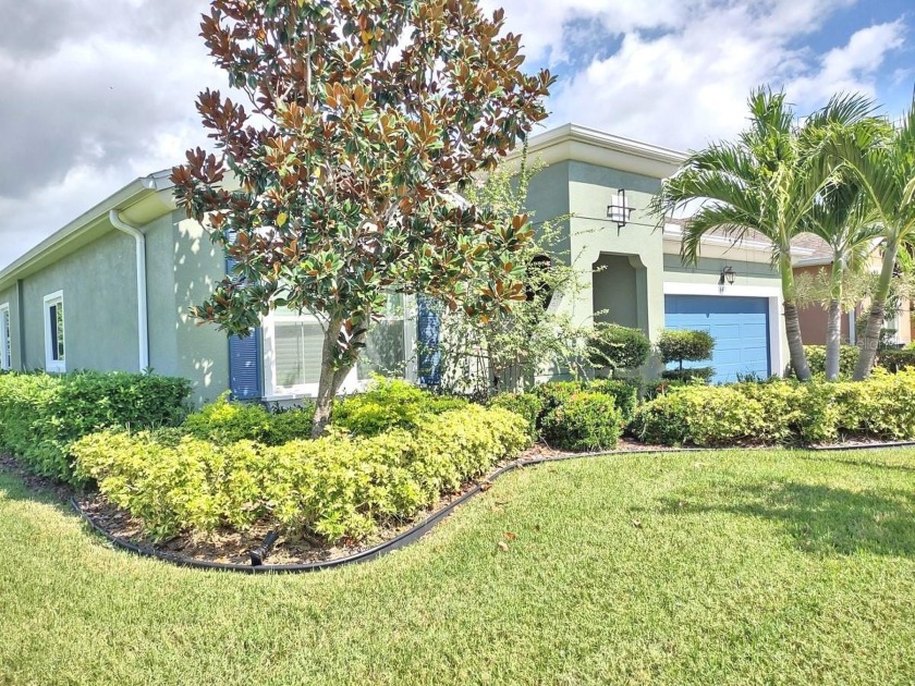 NEW PRICE!! - DON'T MISS OUT ON THIS STUNNING 3 bedroom, 2.5 - Beach Home for sale in Apollo Beach, Florida on Beachhouse.com