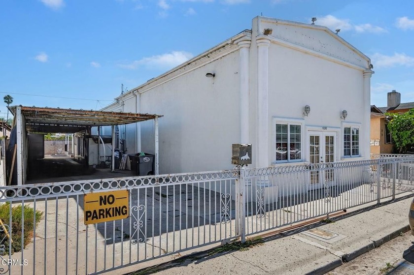 Excellent downtown Oxnard value-add with conversion upside! 400 - Beach Home for sale in Oxnard, California on Beachhouse.com