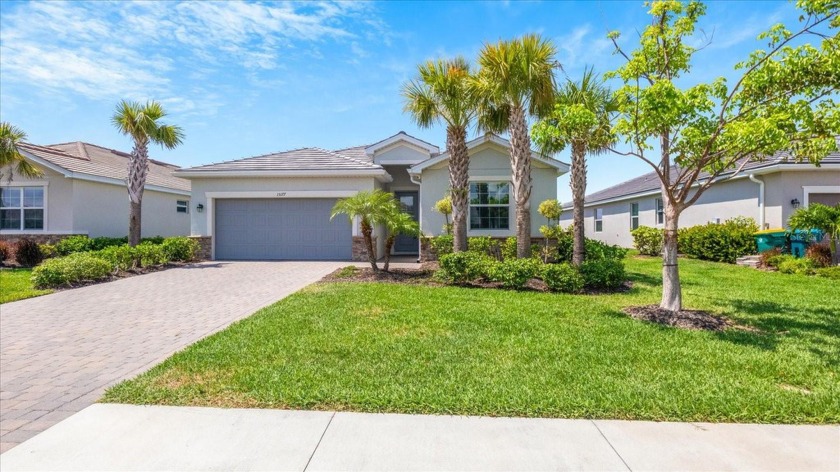 Outstanding home, exceptional value. Harbor West GATED, quaint - Beach Home for sale in Port Charlotte, Florida on Beachhouse.com