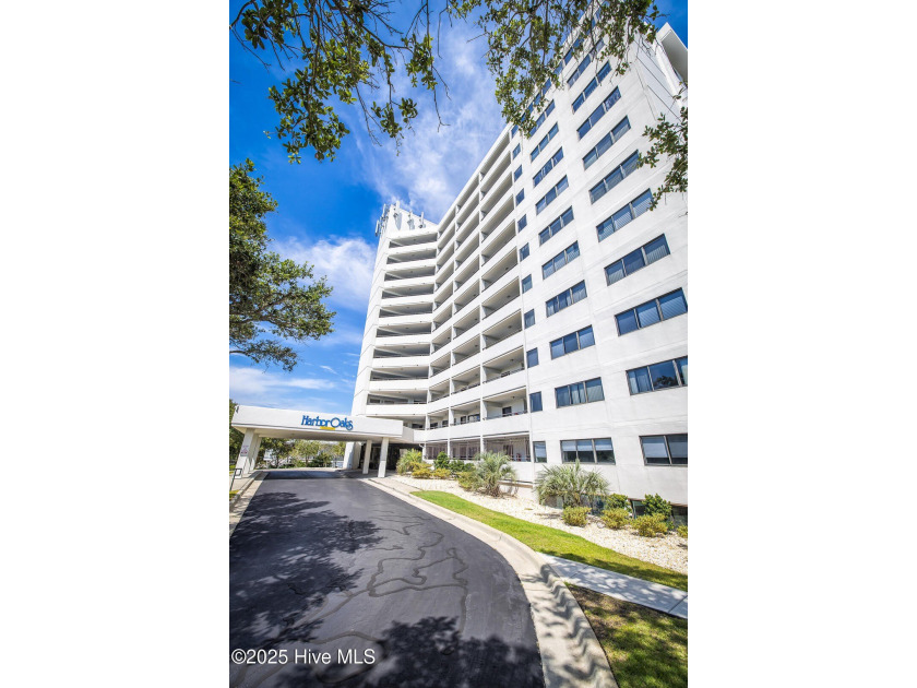 BACK ON THE MARKET at no fault of the owner! Don't miss this - Beach Condo for sale in Carolina Beach, North Carolina on Beachhouse.com