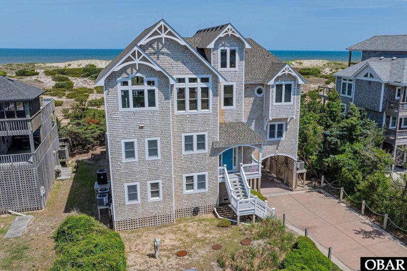 Welcome to Casey's Place, the kind of oceanfront home people - Beach Home for sale in Salvo, North Carolina on Beachhouse.com