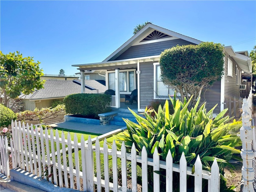 Charming quintessential ocean-view North Laguna cottage with - Beach Home for sale in Laguna Beach, California on Beachhouse.com