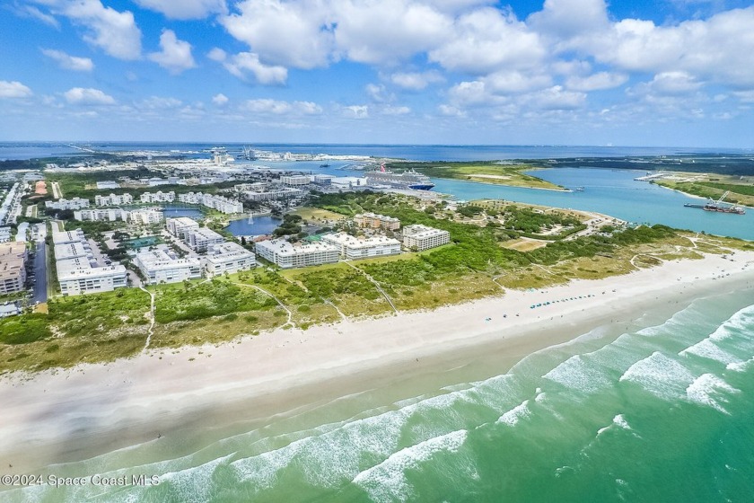 This stunning 4th floor 2-bedroom, 2-bathroom 1-car garage condo - Beach Condo for sale in Cape Canaveral, Florida on Beachhouse.com