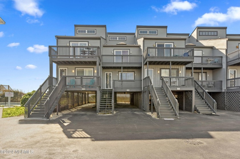 Welcome to your dream oceanfront getaway at Shipwatch Villas in - Beach Townhome/Townhouse for sale in North Topsail Beach, North Carolina on Beachhouse.com