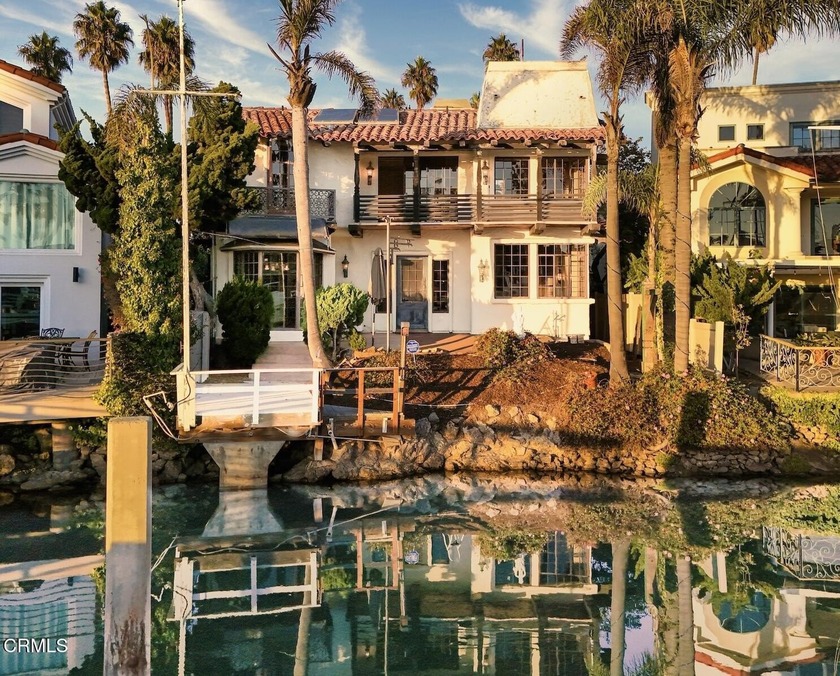 Rare Opportunity in the Ventura Keys.Discover a truly - Beach Home for sale in Ventura, California on Beachhouse.com