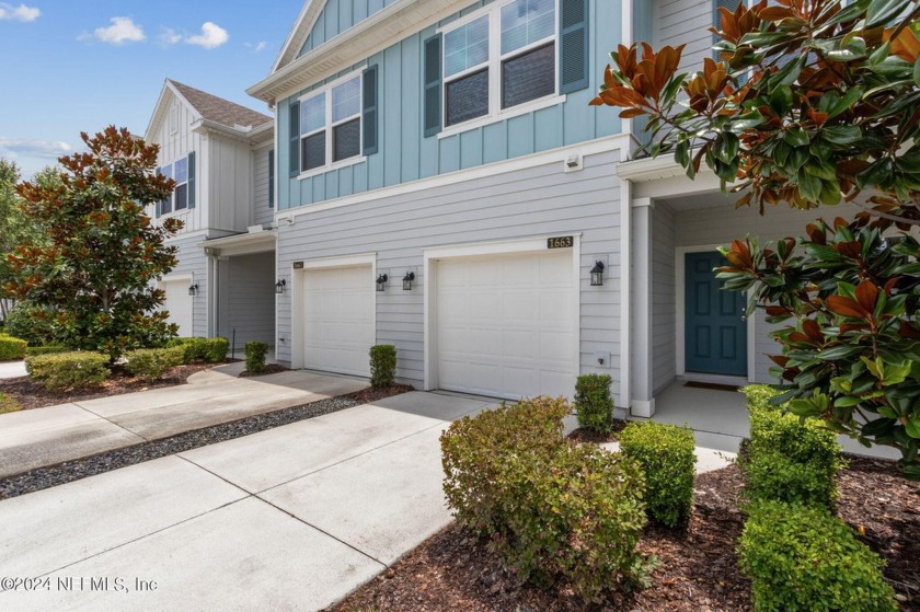 When you want the very best! Like new, pristine Townhome in - Beach Townhome/Townhouse for sale in Jacksonville, Florida on Beachhouse.com