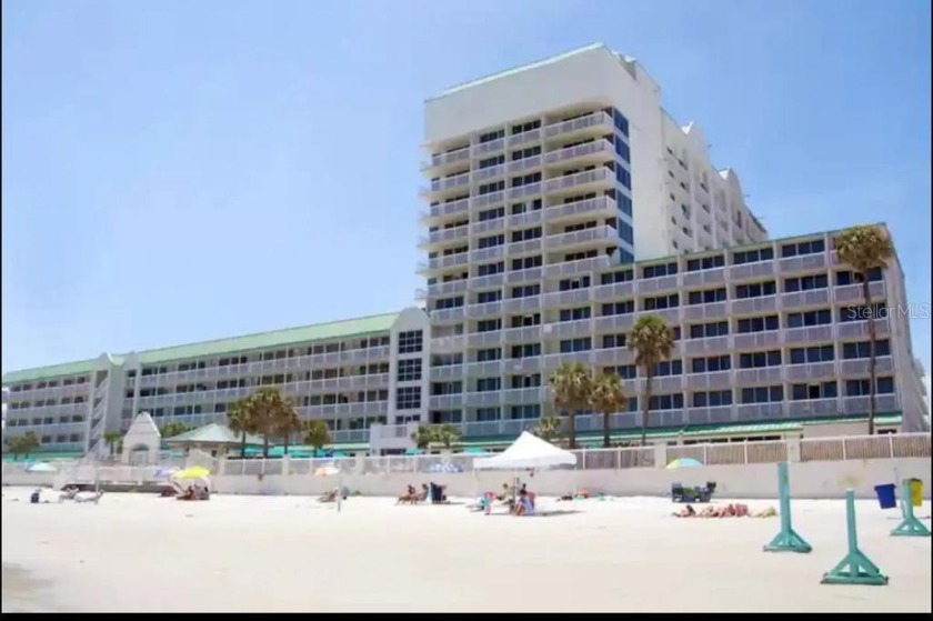 This is a Condohotel Oceanfront, city side studio - Beach Home for sale in Daytona Beach, Florida on Beachhouse.com