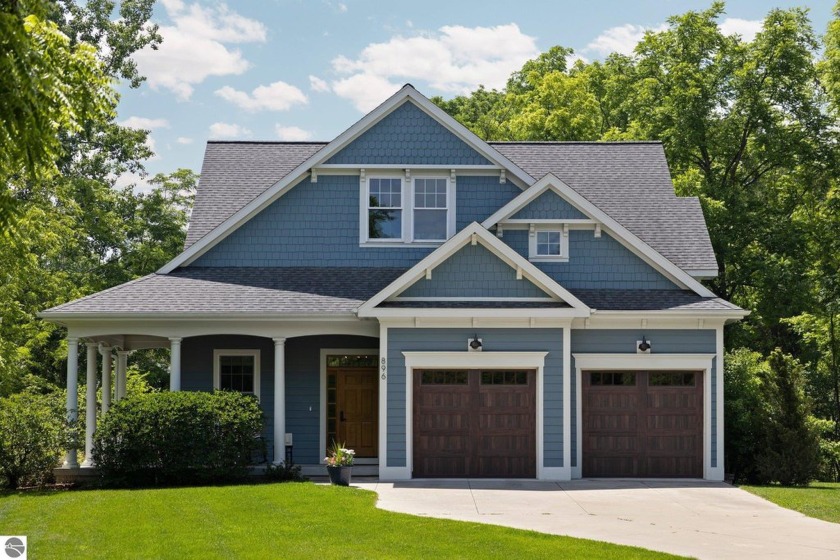 This luxury home is adjacent to downtown Traverse City, designed - Beach Home for sale in Traverse City, Michigan on Beachhouse.com