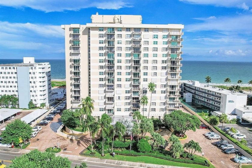 Desirable Ocean Place Condo in charming Lauderdale-by-the-Sea - Beach Condo for sale in Pompano Beach, Florida on Beachhouse.com