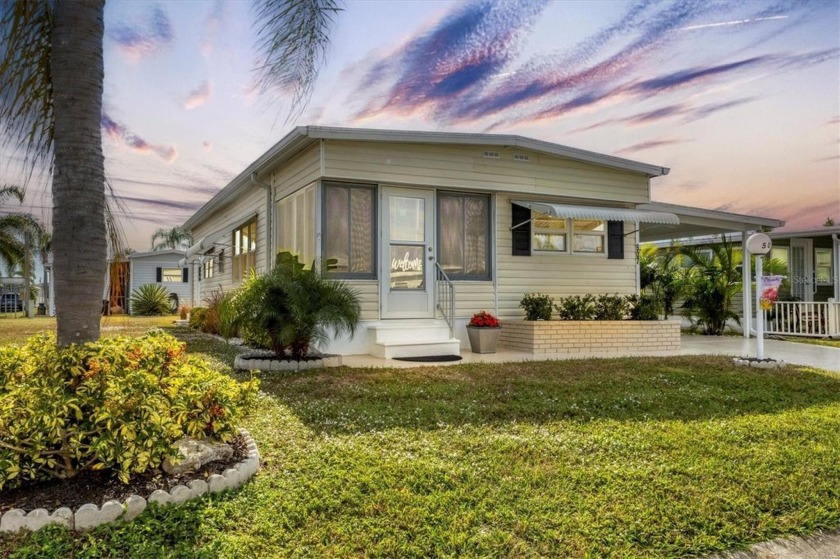 Welcome to your perfect slice of paradise in the highly - Beach Home for sale in Bradenton, Florida on Beachhouse.com