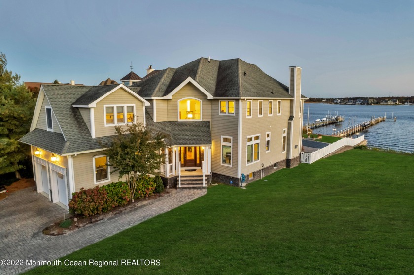 Opulent Waterfront Property located on a Cul-de-Sac on the - Beach Home for sale in Brick, New Jersey on Beachhouse.com