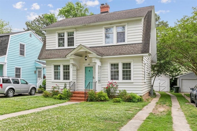 Fall in love with this charming, fully renovated home just - Beach Home for sale in Newport News, Virginia on Beachhouse.com