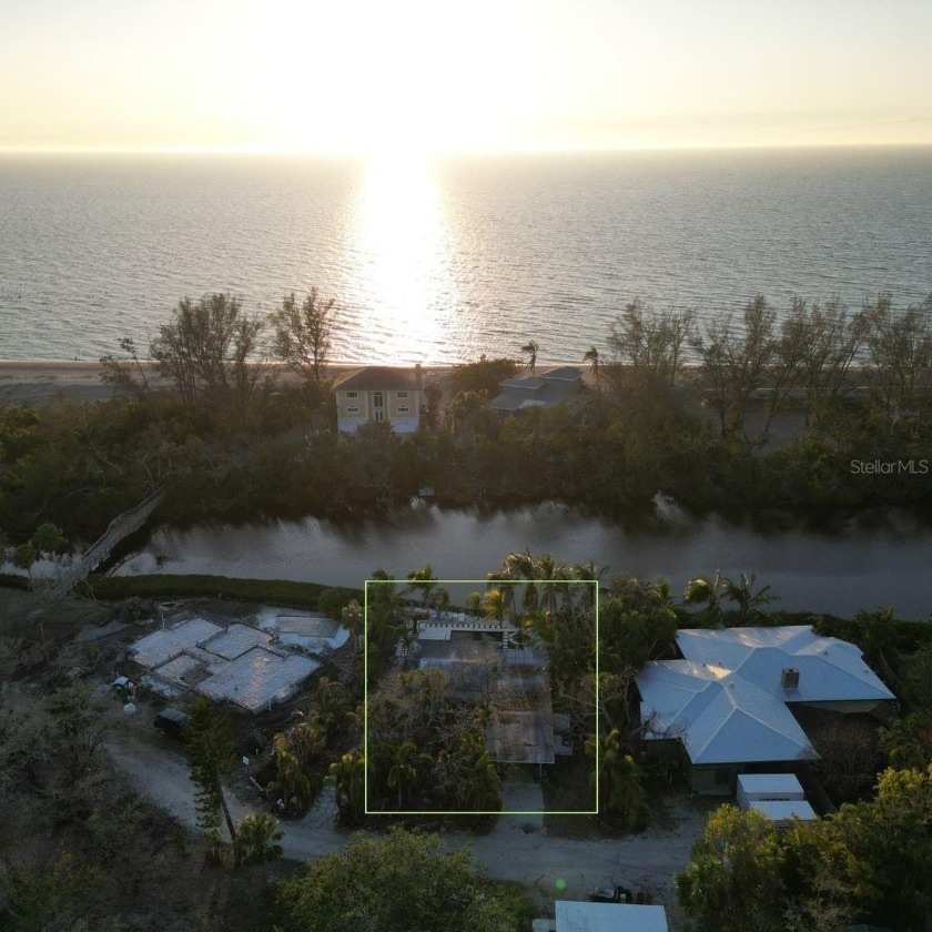 A 2 minute walk to your very own private beach over a foot - Beach Lot for sale in Sarasota, Florida on Beachhouse.com
