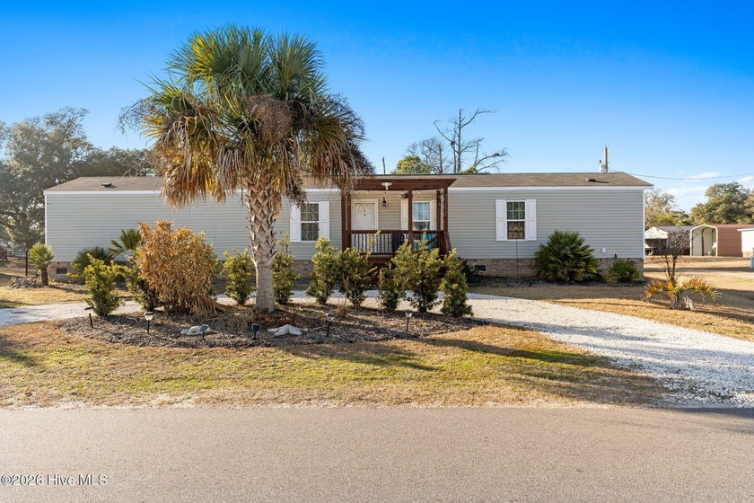 Discover your perfect retreat in this beautifully appointed home - Beach Home for sale in Supply, North Carolina on Beachhouse.com
