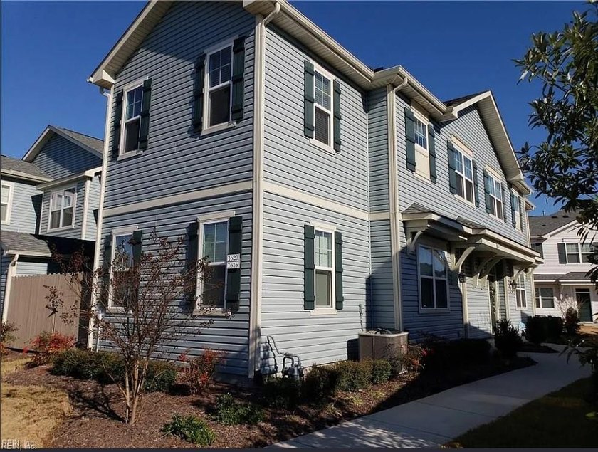 Well maintained, move-in-ready home with numerous updates - Beach Condo for sale in Virginia Beach, Virginia on Beachhouse.com
