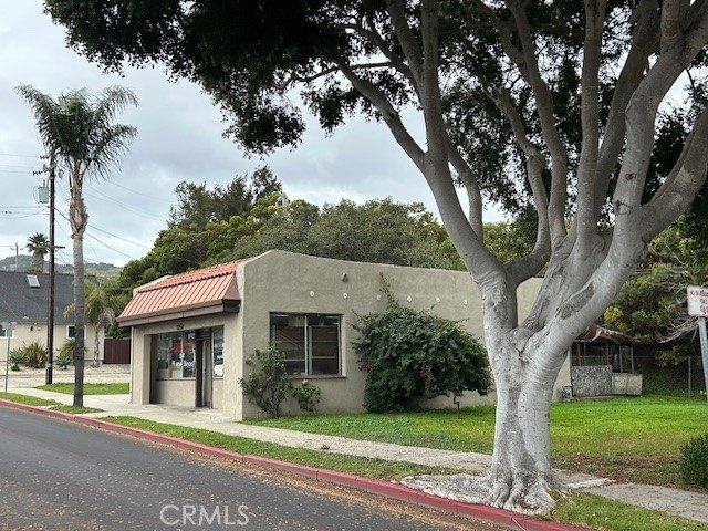 Located in the heart of Pismo Beach on the Central Coast. This - Beach Commercial for sale in Pismo Beach, California on Beachhouse.com