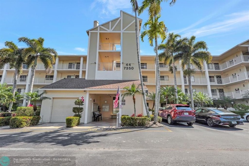 REDUCED PRICE TO SELL! *Land Caster Model* 1220 feet 2 /2 4th - Beach Condo for sale in Delray Beach, Florida on Beachhouse.com