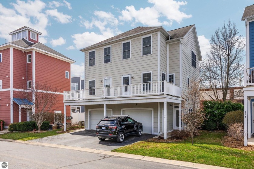 Midtown! The ideal downtown condo community! Walk or bike to - Beach Condo for sale in Traverse City, Michigan on Beachhouse.com