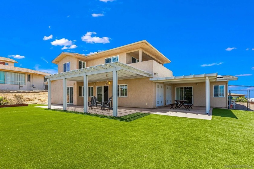 Don't let the modest exterior fool you--step inside to discover - Beach Home for sale in San Diego, California on Beachhouse.com