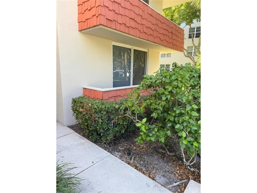 DO NOT MISS THE OPPORTUNITY TO PURCHASE THIS PHENOMENAL PROPERTY - Beach Condo for sale in Pompano Beach, Florida on Beachhouse.com