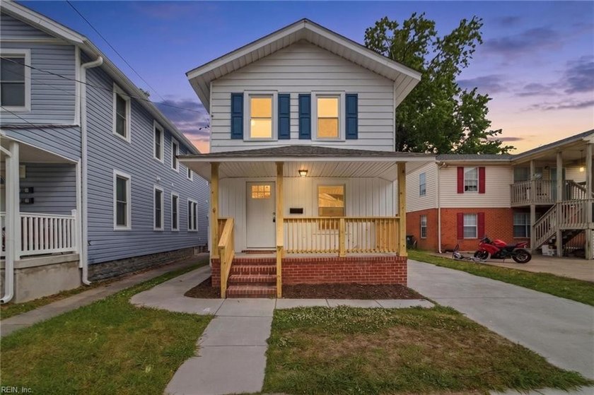 Completely renovated move in ready with new electrical, plumbing - Beach Home for sale in Norfolk, Virginia on Beachhouse.com