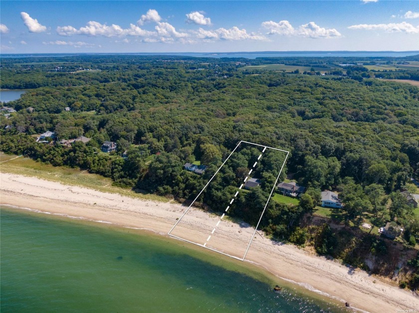 Sound front Sanctuary -  Rarely does a Sound front property come - Beach Home for sale in Peconic, New York on Beachhouse.com