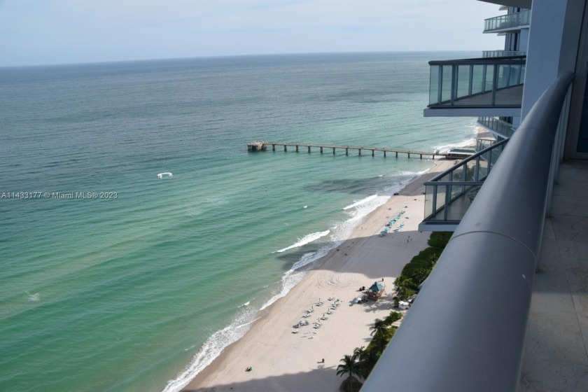 MOTIVATED SELLER, THE MOST ELEGANT AND LUXURY CONDOMINUIM ON THE - Beach Condo for sale in Sunny Isles Beach, Florida on Beachhouse.com