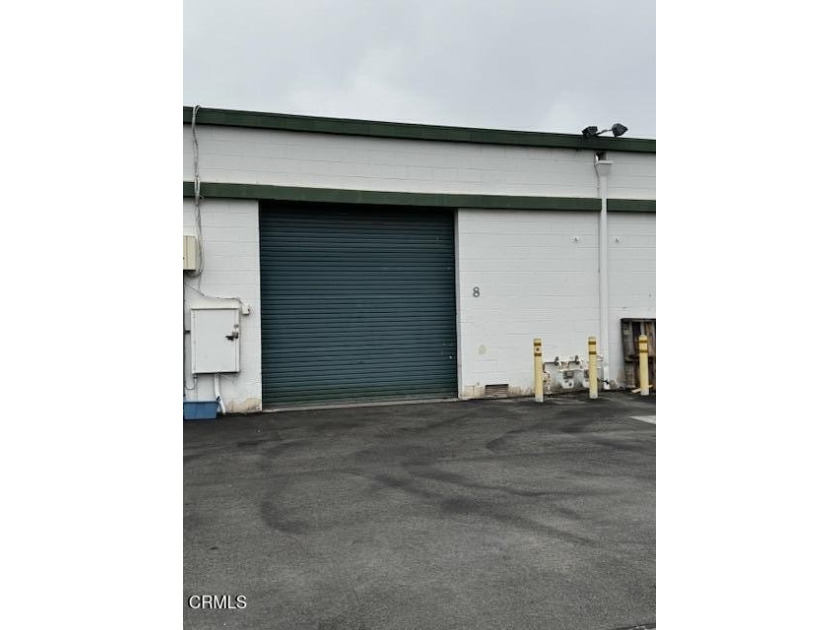 Versatile commercial space ideal for small business owners who - Beach Commercial for sale in Ventura, California on Beachhouse.com