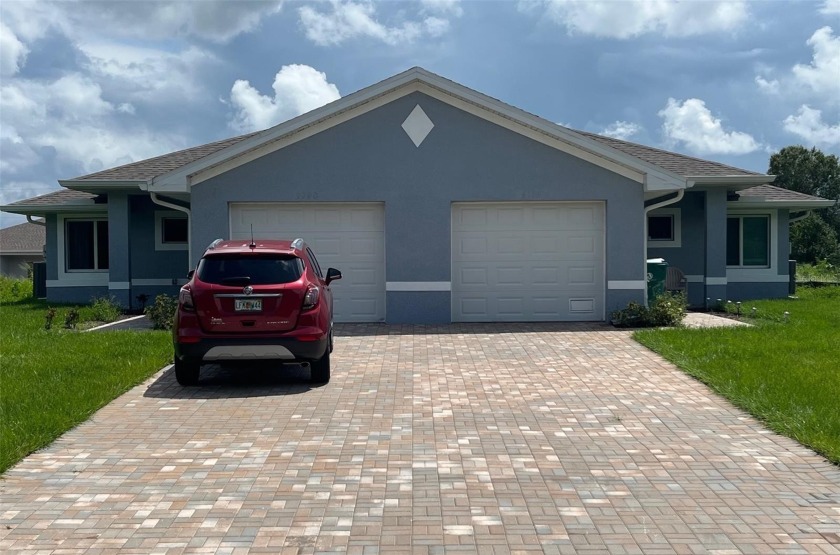 Twin Villa built in 2021 with 3 bedrooms, 2 bath, lanai  1car - Beach Townhome/Townhouse for sale in Port Charlotte, Florida on Beachhouse.com