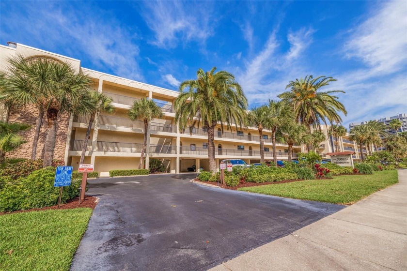 Experience Coastal Living at its Finest.  Welcome to your dream - Beach Condo for sale in Belleair Beach, Florida on Beachhouse.com