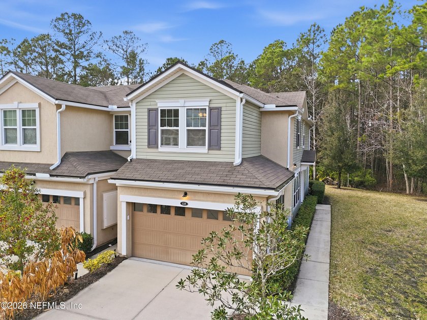 UNIQUE END UNIT in SEGOVIA! This stunning maintained end unit - Beach Townhome/Townhouse for sale in St Augustine, Florida on Beachhouse.com