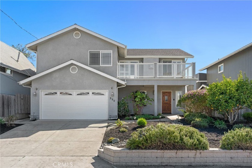 Coastal Living with Ocean  Morro Rock Views! Welcome to 590 - Beach Home for sale in Morro Bay, California on Beachhouse.com