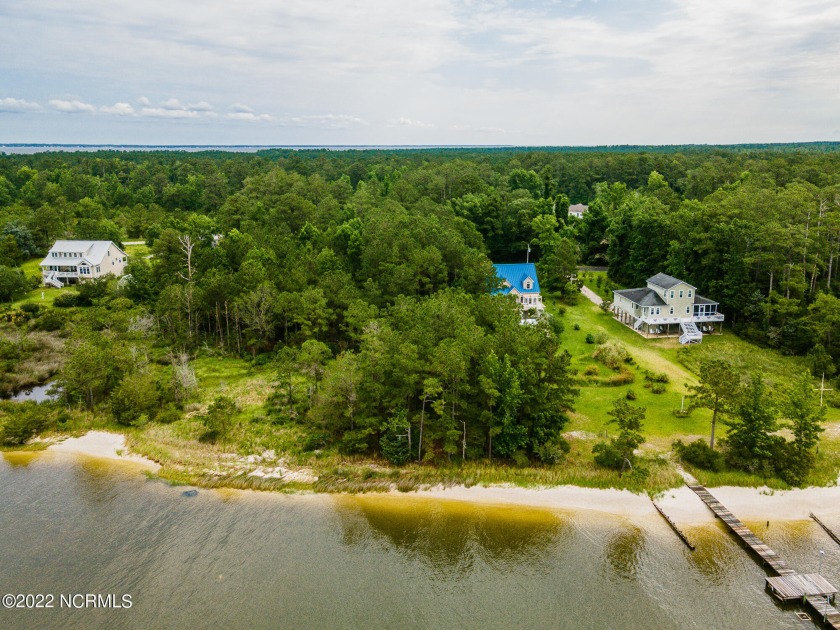 Ready to build your dream home? This is the place! Waterfront - Beach Lot for sale in Beaufort, North Carolina on Beachhouse.com