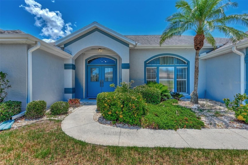 One or more photo(s) has been virtually staged. This bright - Beach Home for sale in Venice, Florida on Beachhouse.com