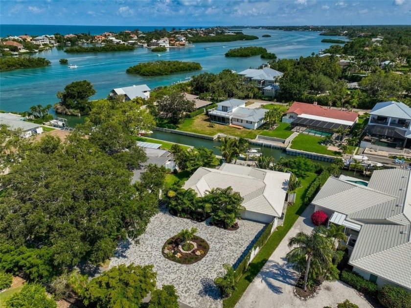 Welcome home to your own luxury WATERFRONT retreat, perfectly - Beach Home for sale in Nokomis, Florida on Beachhouse.com