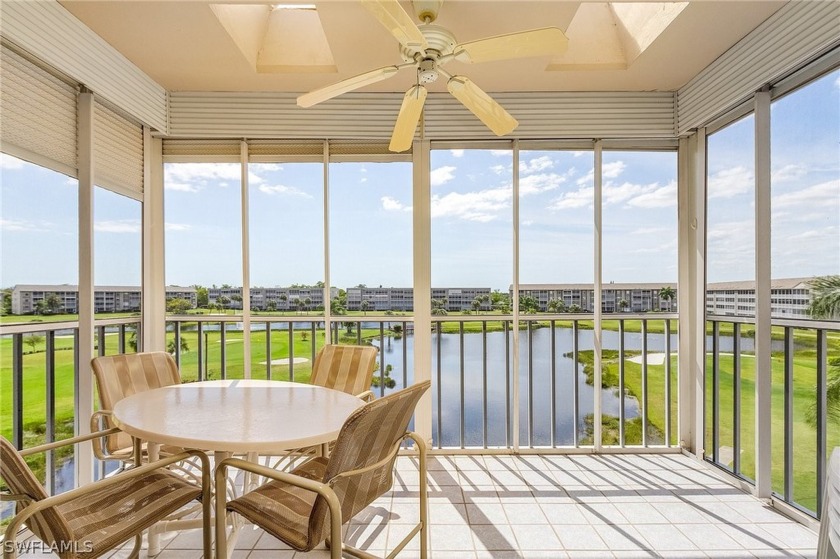 The natural light from the extra windows and the expanse of the - Beach Condo for sale in Fort Myers, Florida on Beachhouse.com