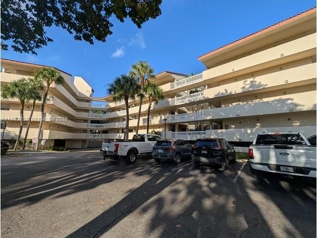 Updated 2 Bed, 2 Bath gated Environ 1. Open floor plan. Updated - Beach Condo for sale in Lauderhill, Florida on Beachhouse.com