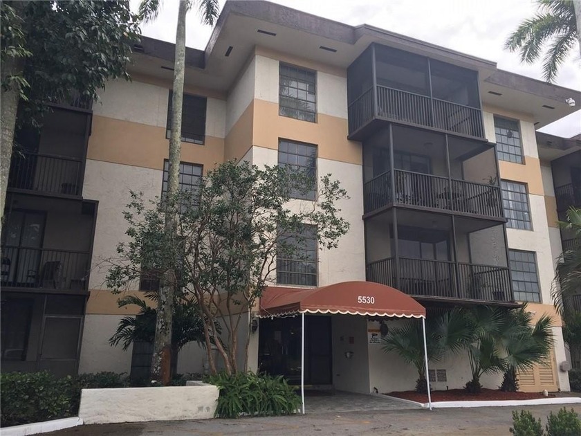 Now Available!!! This spacious 2 bed 2 bath condominium offering - Beach Condo for sale in Lauderhill, Florida on Beachhouse.com