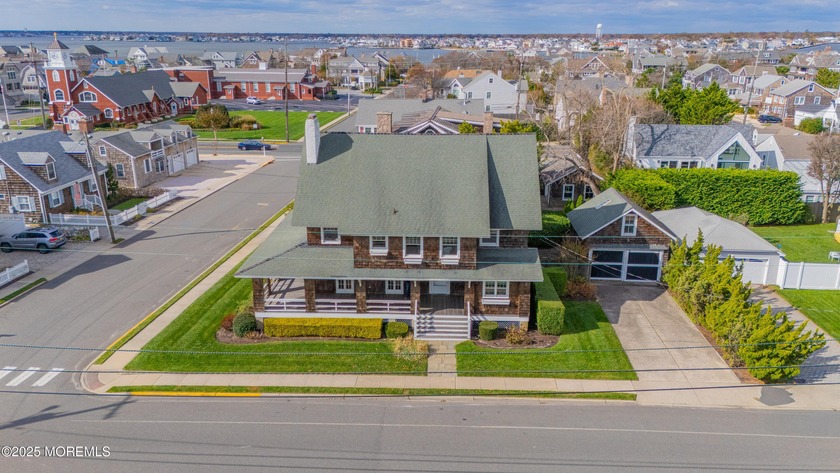 750 East Avenue embodies the essence of Bay Head and beach - Beach Home for sale in Bay Head, New Jersey on Beachhouse.com