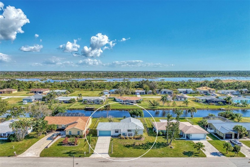 Luxurious living in the heart of Englewood, FL with WATERVIEWS - Beach Home for sale in Rotonda West, Florida on Beachhouse.com