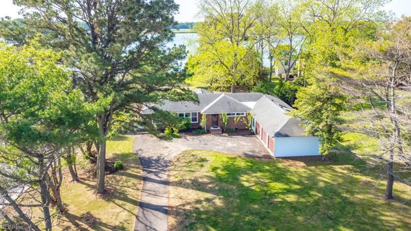 Large ranch with beautiful views of Lake Whitehurst. Hand - Beach Home for sale in Norfolk, Virginia on Beachhouse.com