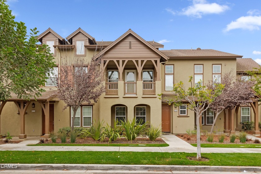 Welcome Home to Riverpark Living!Experience the best of comfort - Beach Townhome/Townhouse for sale in Oxnard, California on Beachhouse.com